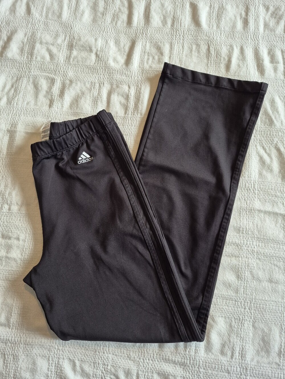 ADIDAS women's XL black full length pull on athletic track pants, joggers VGUC